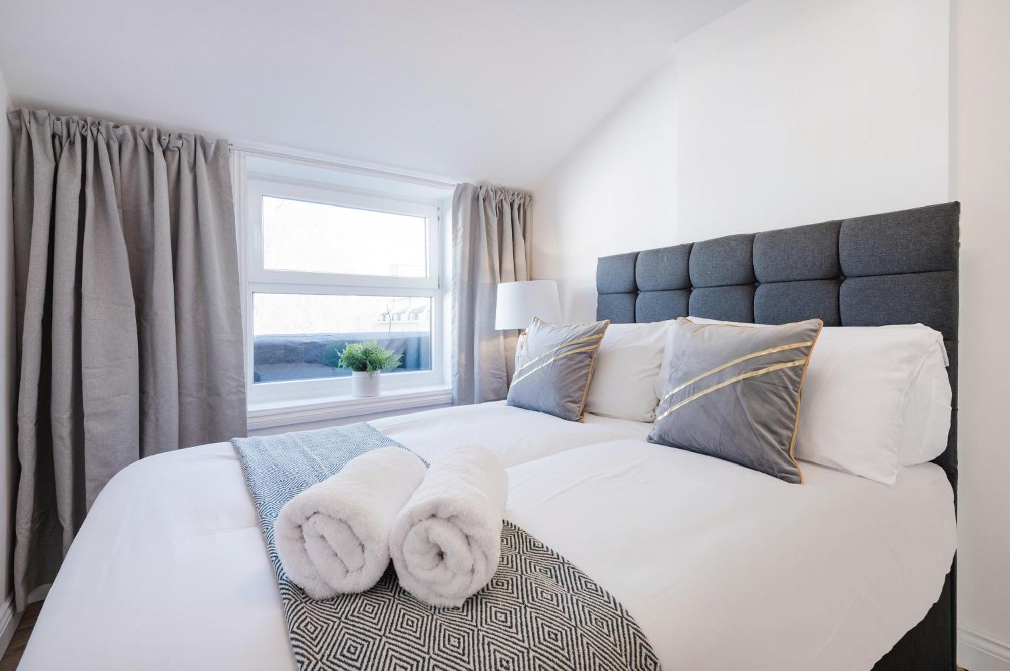 London Paddington Station Apartments Eksteriør billede
